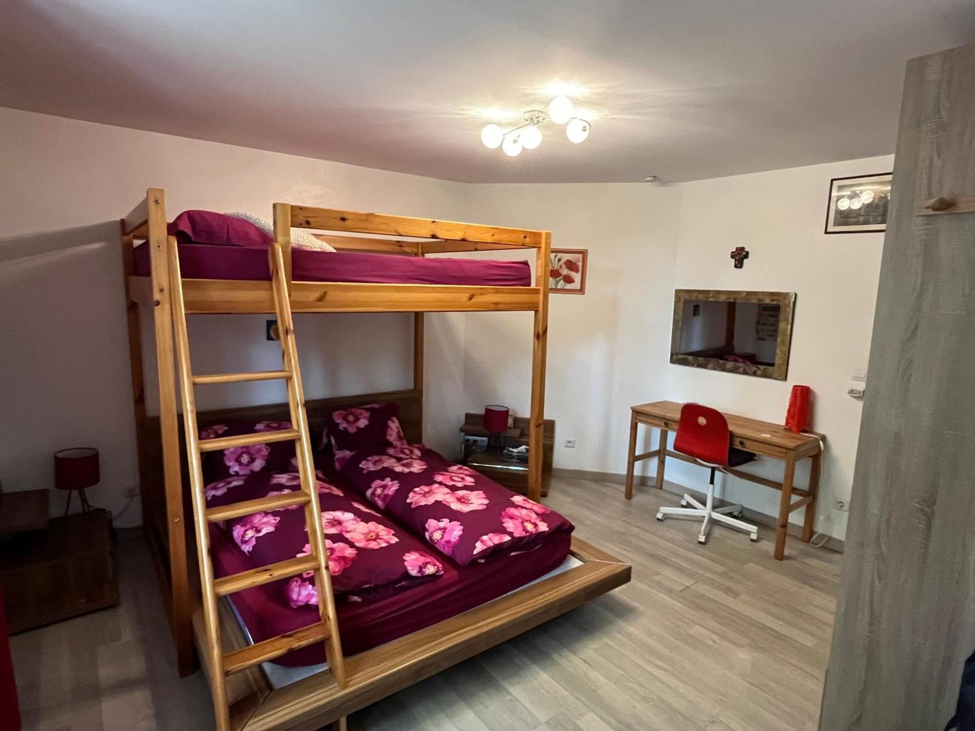 Couleurs De La Vie - Chambres D'Hotes Et Gite Cormatin Стая снимка